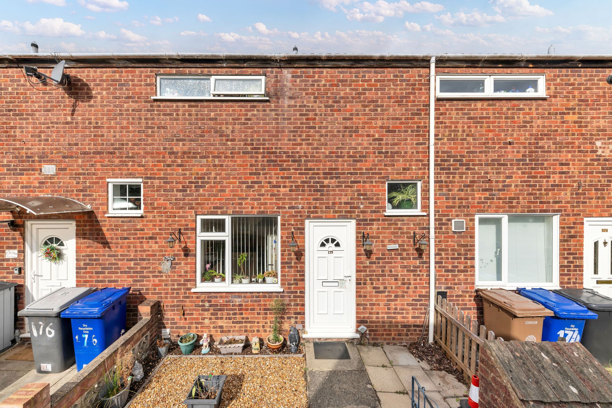 Pinza Close, Newmarket, CB8