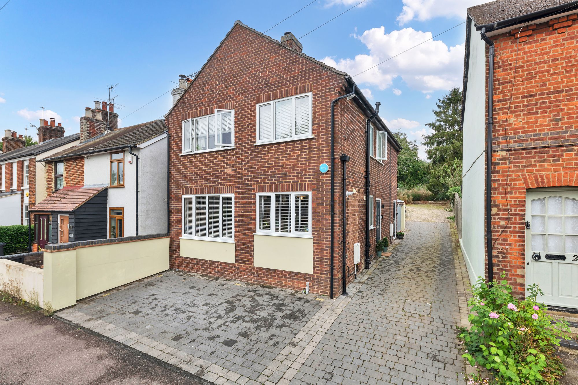 Paddock Road, Buntingford, SG9