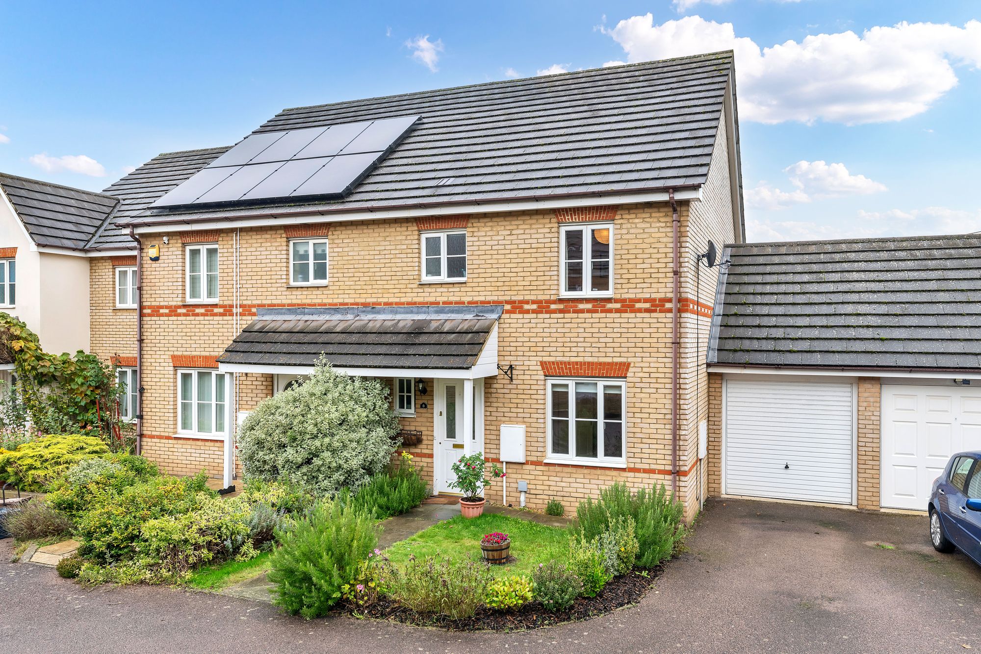 Titchmarsh Close, Royston, SG8